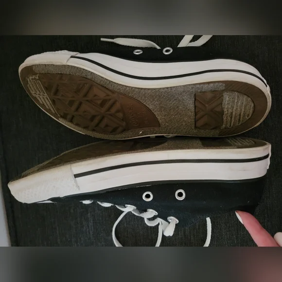 Converse sneakers - Picture 3 of 7